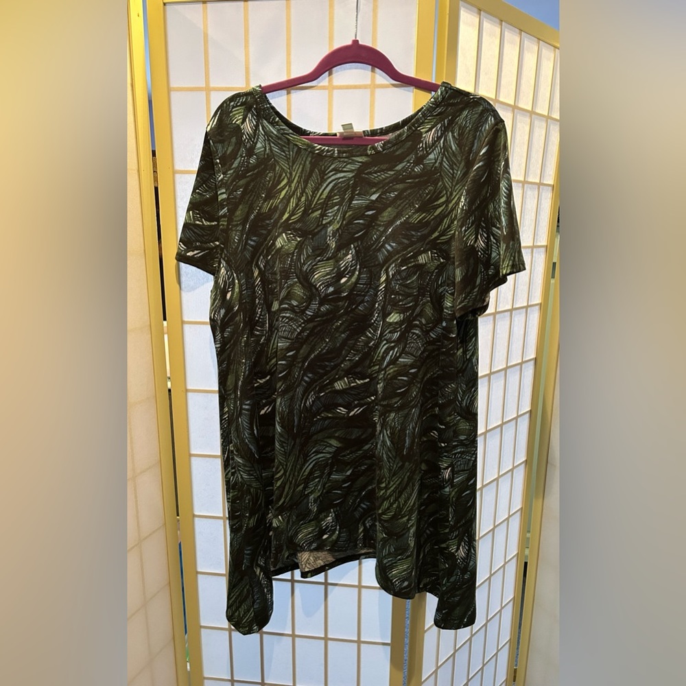 🌟🛍️ 2/$20 🛍️🌟 LuLaRoe - Melissa Top - 2XL